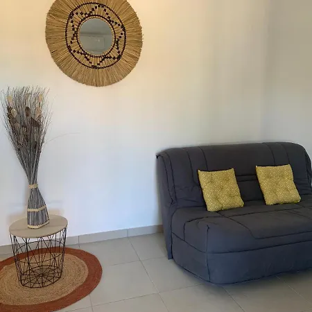 Apartment L'almanarre *
